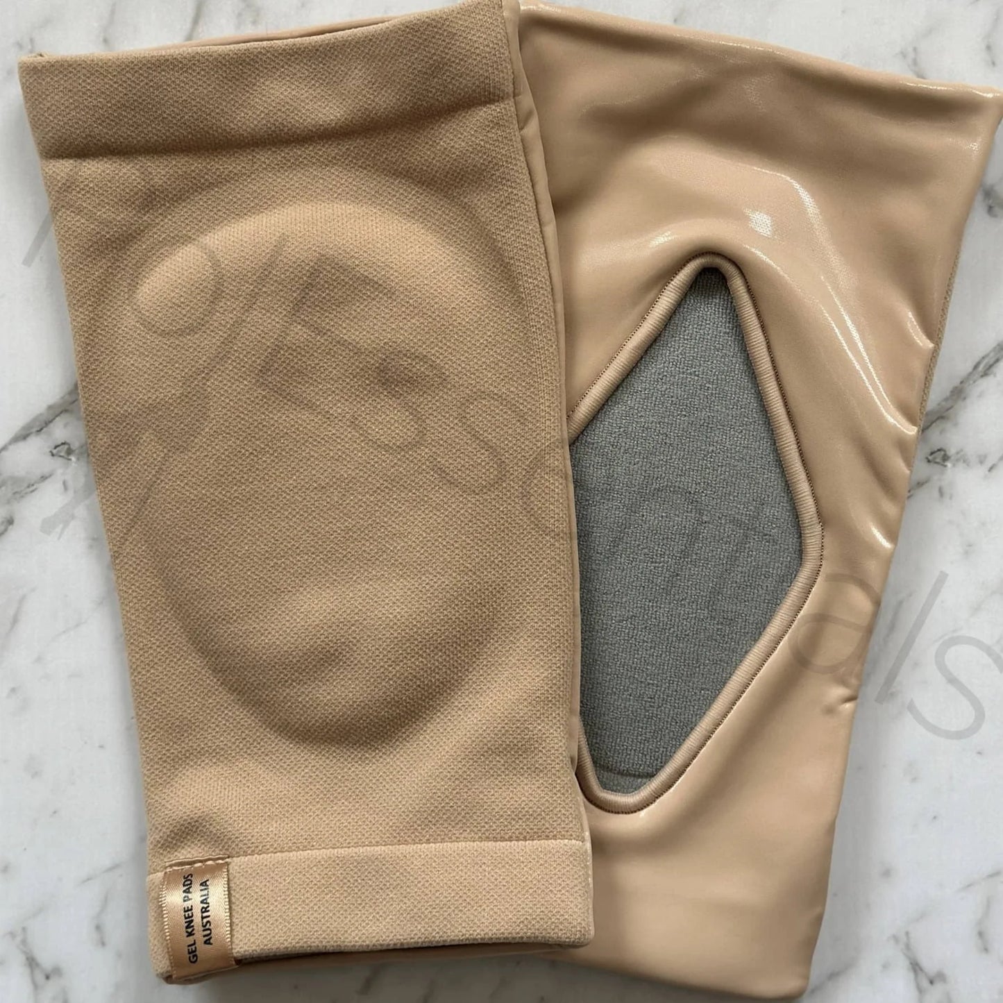 Grippy Gel Knee Pads - PolEssentials
