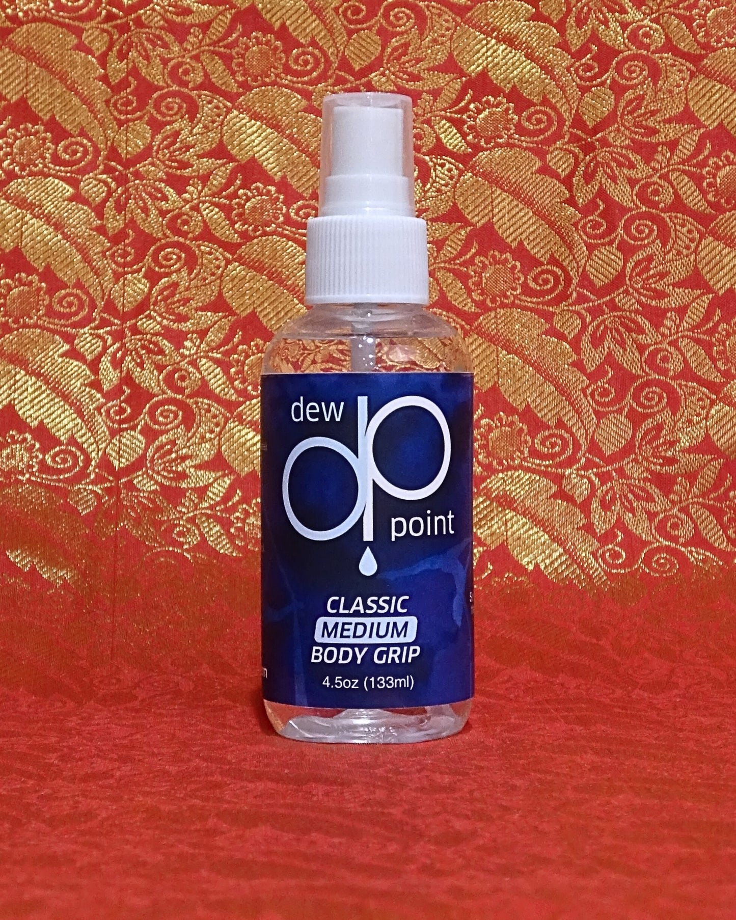 Dew Point Medium pole grip spray
